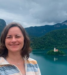 Headshot of Sasa Janhar, travel advisor at Travel Adventures Unlimited in Walnut Creek & San Francisco, CA