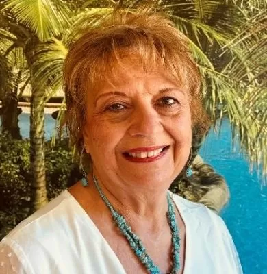 Headshot of Mona Thayer, travel advisor at Travel Adventures Unlimited in Walnut Creek & San Francisco, CA