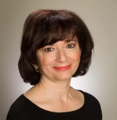 Headshot of Randa Nawawi, travel advisor at Travel Adventures Unlimited in Walnut Creek & San Francisco, CA