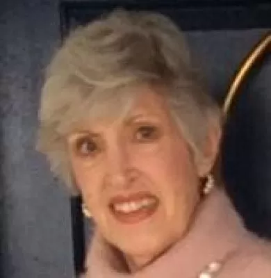 Headshot of Mona Dunlap, travel advisor at Travel Adventures Unlimited in Walnut Creek & San Francisco, CA