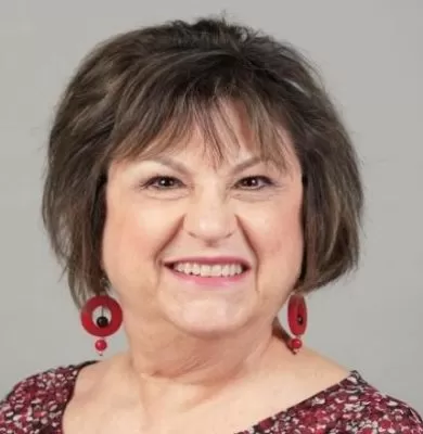 Headshot of travel advisor at Travel Adventures Unlimited in Walnut Creek & San Francisco, CA